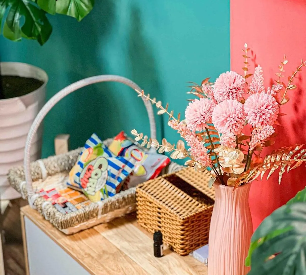 Unique Hideout - Freenetflix @ Near Bui Vien Ho Chi Minh Apartament