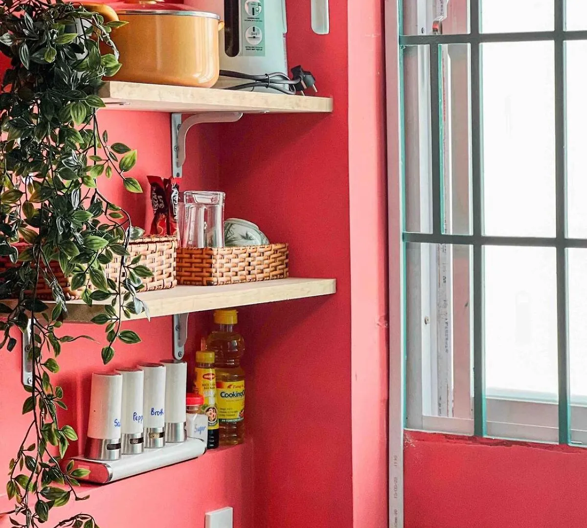 Unique Hideout - Freenetflix @ Near Bui Vien Ho Chi Minh City